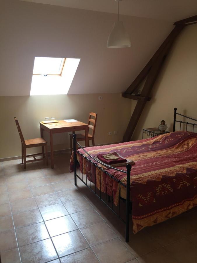 Haras De La Croix D'Argent Bed and Breakfast Saint-Sauveur-de-Carrouges Eksteriør billede